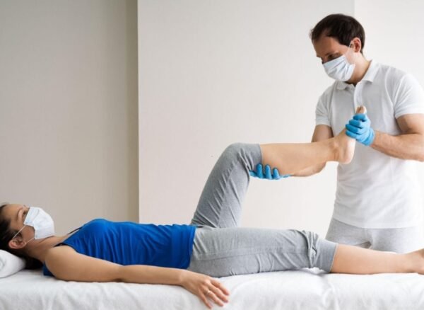 Massage Therapy vs Physiotherapy