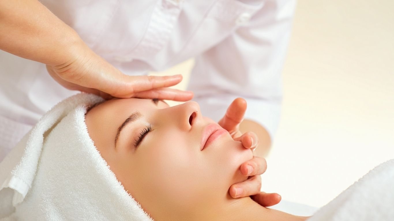 Benefits of regular massage therapy