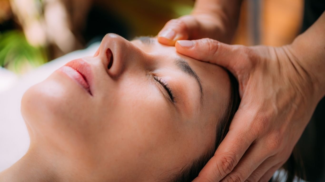 Massage therapy for migraines