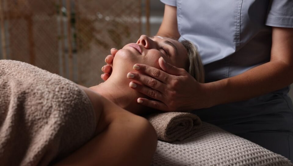 How Massage Therapy Improves Circulation